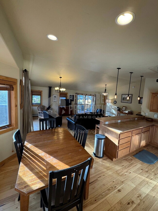 Building Photo - 2930 Alpenglow Way