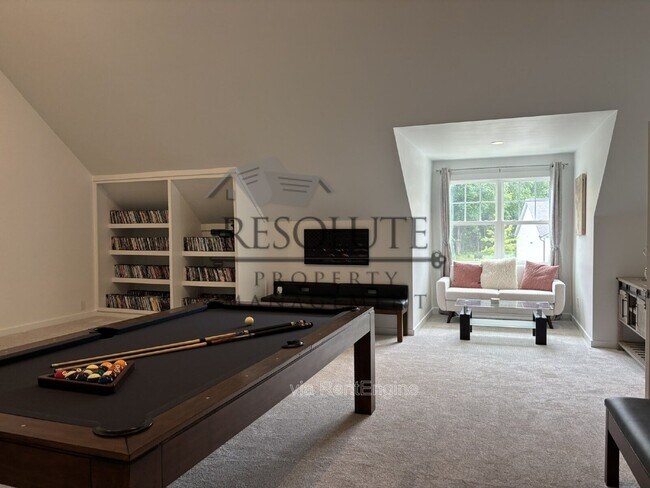 Building Photo - 60 Satinwing Ct