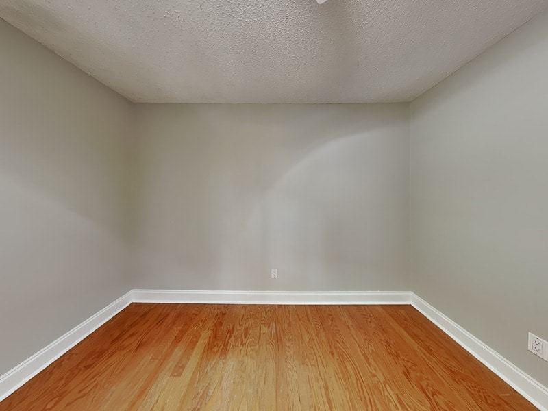 Building Photo - 2205 Oakrill Ct