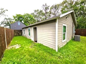 Building Photo - 11435 Raincove Dr