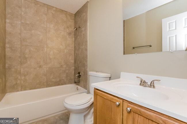 Building Photo - 4064 Mistymorn Ln