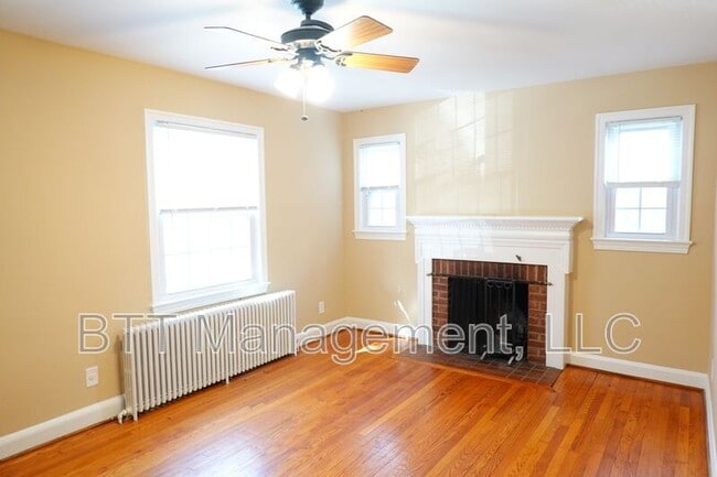 Building Photo - 8207 Garland Ave