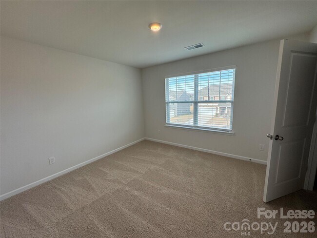 Building Photo - 10749 Adair Wds Dr