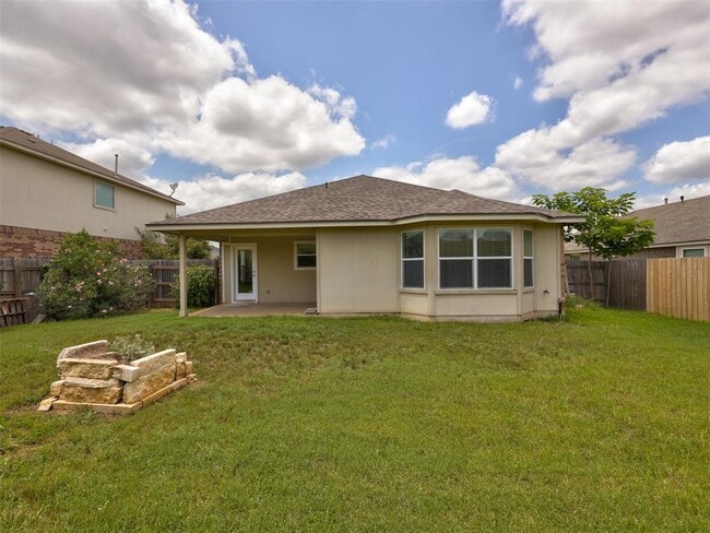 Building Photo - 344 Outfitter Dr