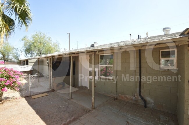Building Photo - 7040 Grand Ave
