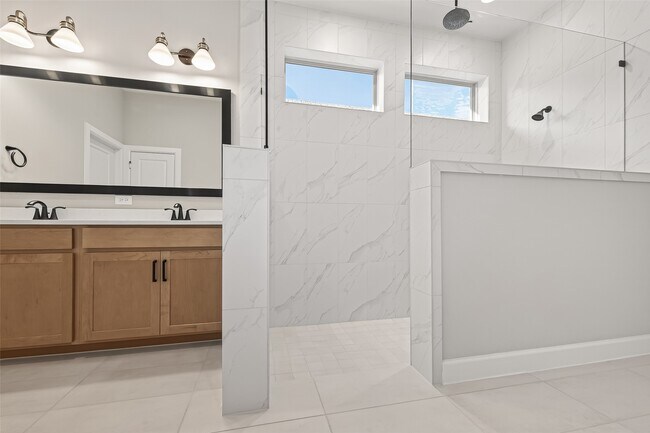 Building Photo - 11219 Peacock Flower St