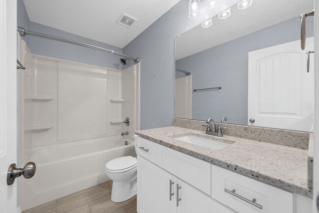 Building Photo - 1252 Magnum Dr