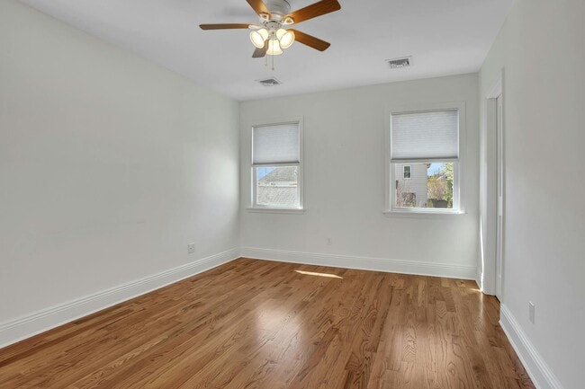 Building Photo - 31 Riggs Pl