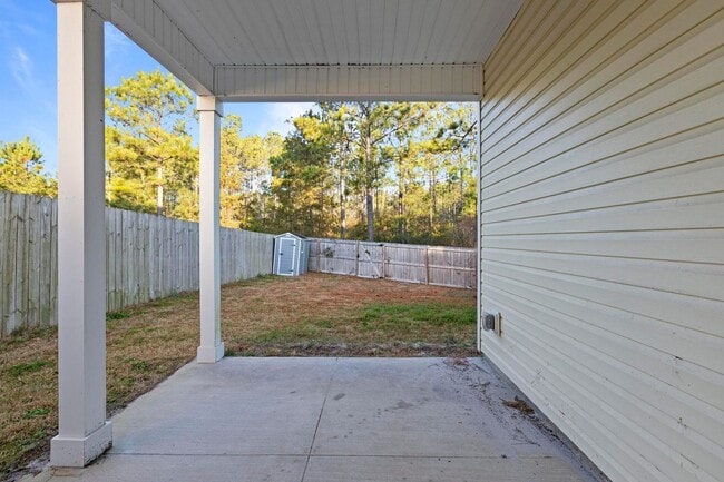 Building Photo - Townhouse For Rent!