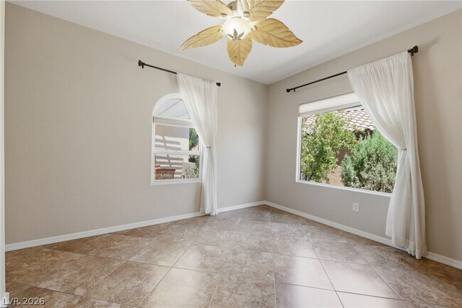 Building Photo - 2148 Shadow Canyon Dr