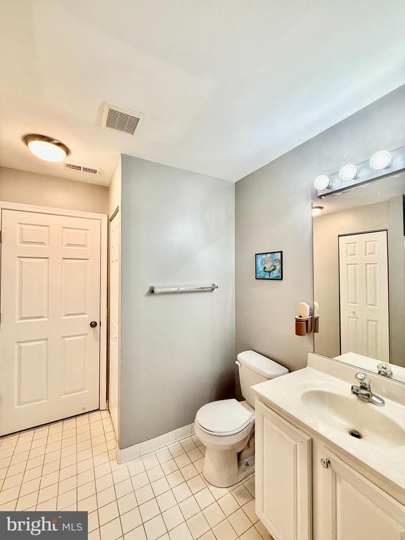 Building Photo - 18825 Sparkling Water Dr