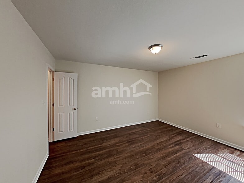 Building Photo - 4905 Manchineel Ln