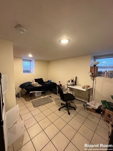 Building Photo - 80 Allston St