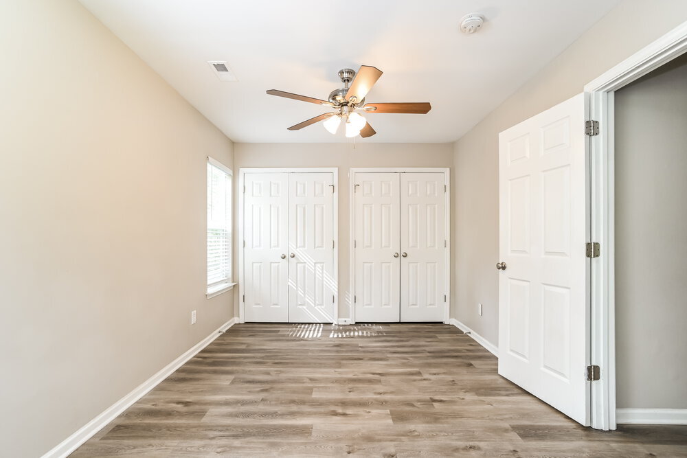 Building Photo - 8160 Ottawa Ln