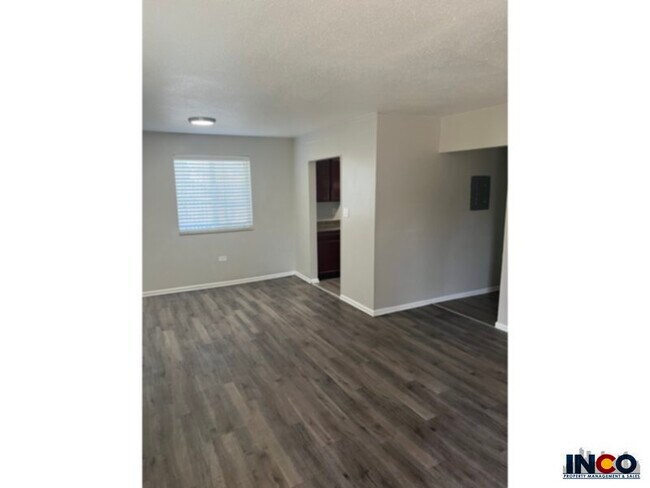 Building Photo - 1641 Ingalls St