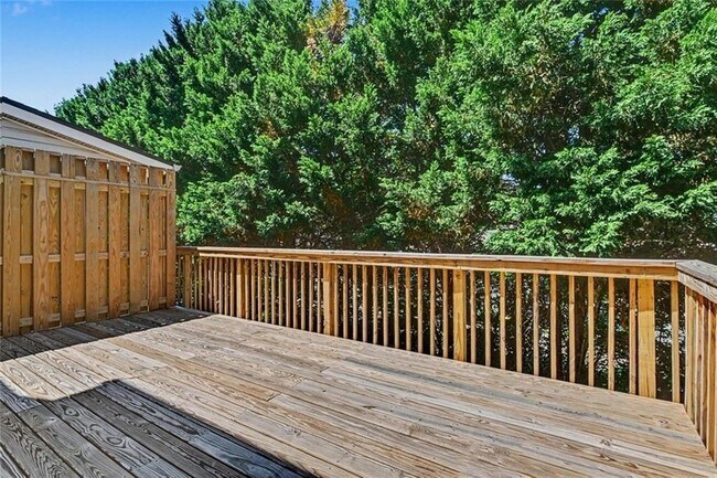 Building Photo - 1533 Endurance Hill Dr NW