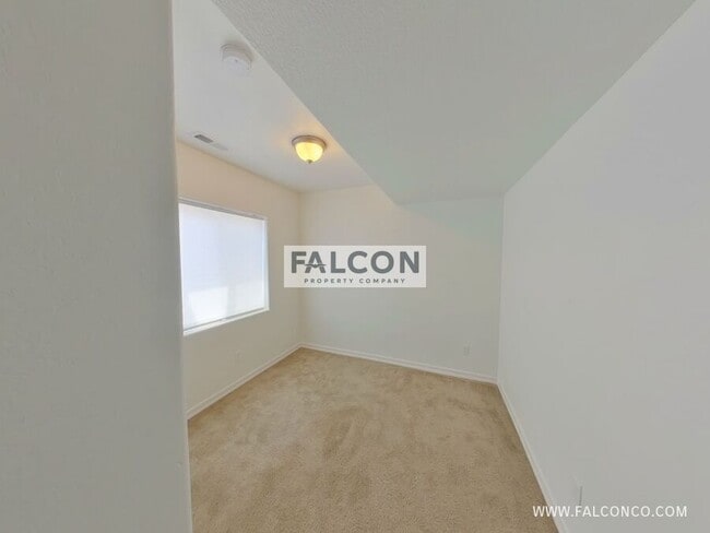 Building Photo - 7248 Jagged Rock Cir