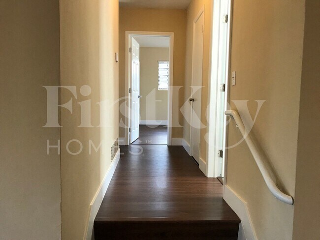 Building Photo - 1420 NW 176th Terrace