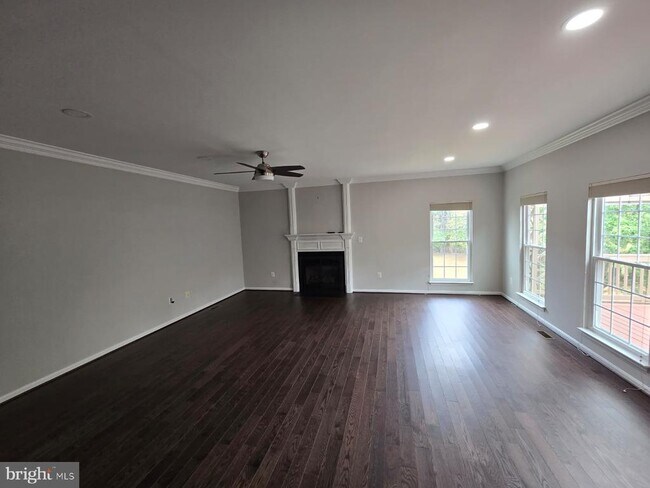 Building Photo - 20306 Baymeadow Ct