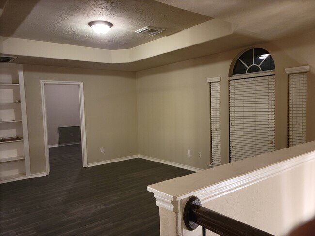Building Photo - 11134 Sheldon Bend Dr