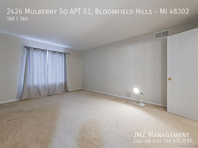 Building Photo - 2426 Mulberry Square
