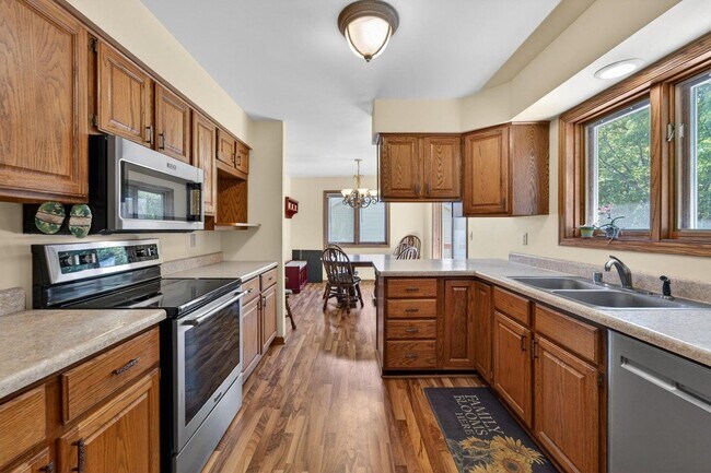 Building Photo - 11503 W Layton Ave