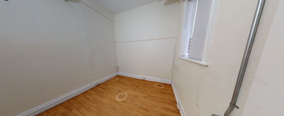 Building Photo - 1109 Boylston St