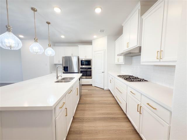 Building Photo - 114 Settlers Wy