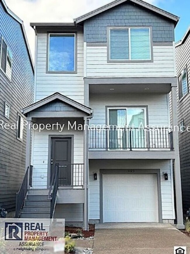 Primary Photo - 3023 SW Sherman Pl