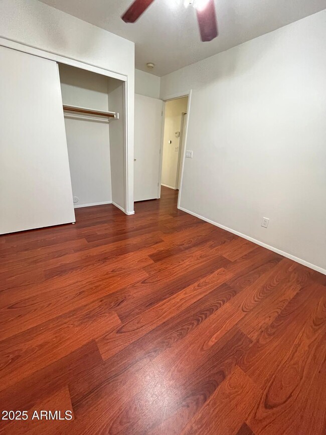 Building Photo - 5023 W Kristal Way