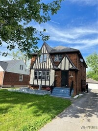 Building Photo - 81 Concord Dr