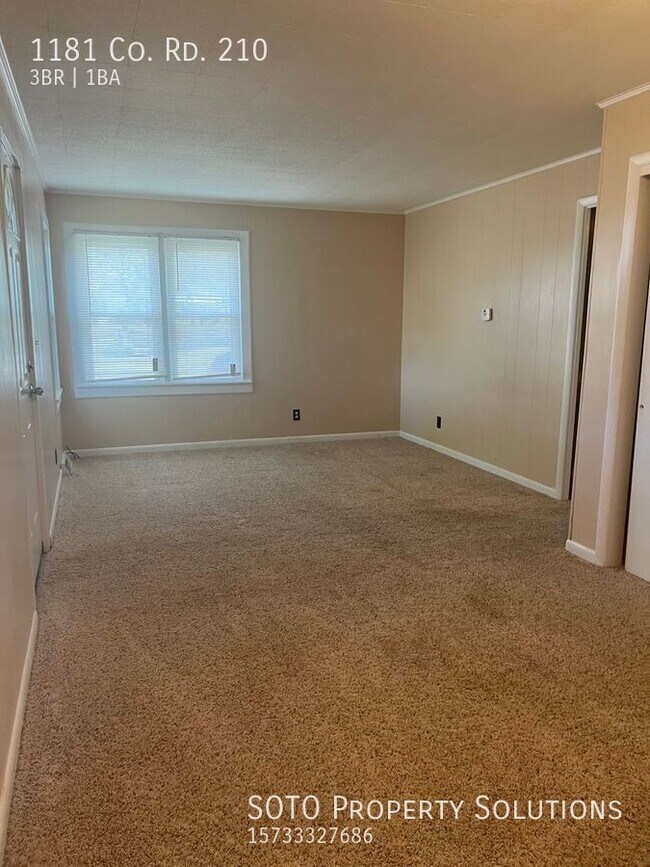 Building Photo - 3 BD / 1 BA