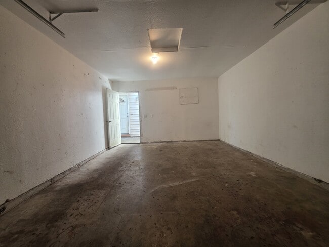 Building Photo - 1345-MHH1345 Fabry Rd SE