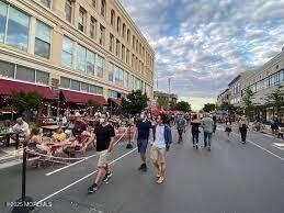 Building Photo - 1105 Emory St