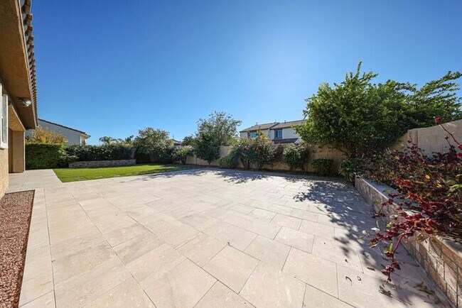 Building Photo - Stunning home located in the heart of Chandler, AZ!