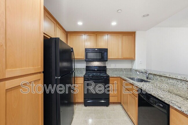 Building Photo - 170 North N Street