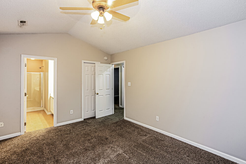 Building Photo - 9935 Sweet Plum Dr