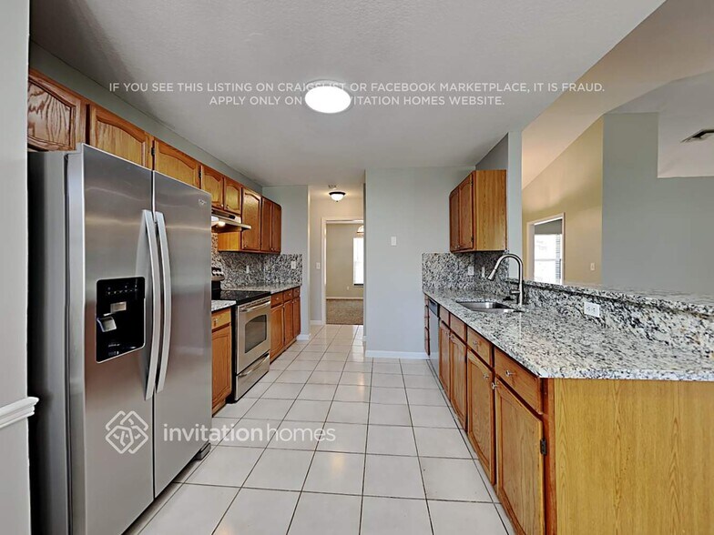 Building Photo - 696 Blueberry Dr