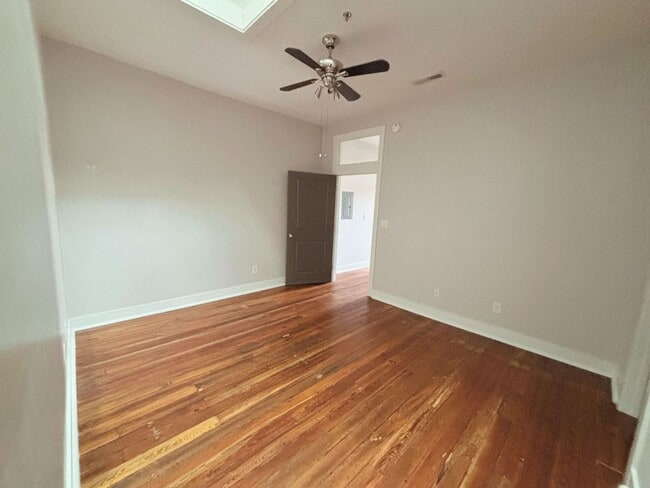 Building Photo - Garnett Street Apartments