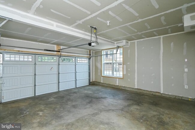 Building Photo - 12569 Todd Ln