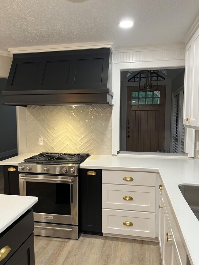 Building Photo - 4908 Spearman Dr