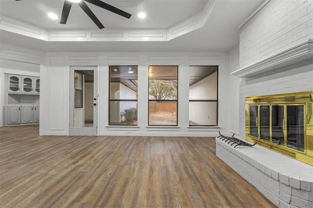 Building Photo - 1503 Bellflower Dr