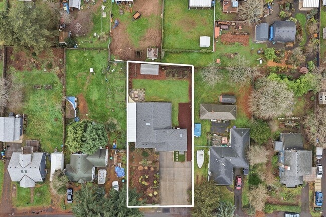 Building Photo - 5003 NE Mason St