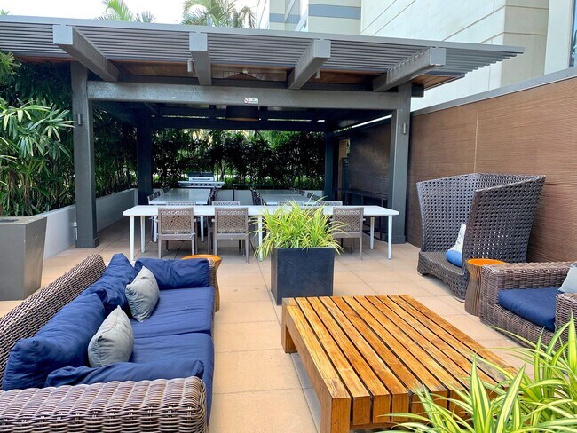 Building Photo - Pacifica Honolulu - 2 Bedroom, 2 Bathroom,...