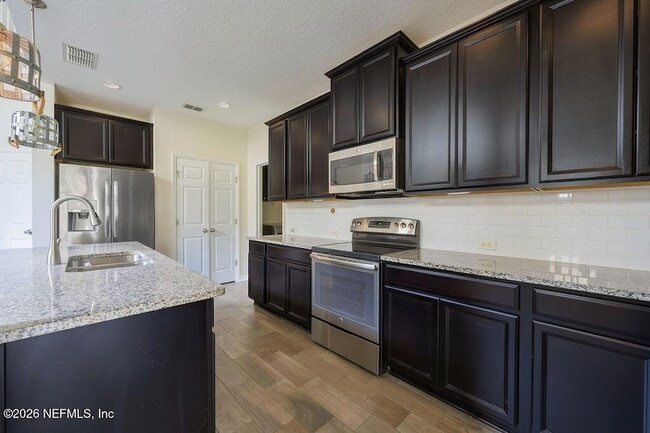 Building Photo - 50 Eagles Nest Ln