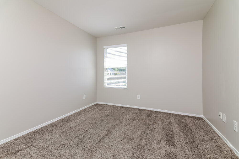Building Photo - 547 Kerriann Ln