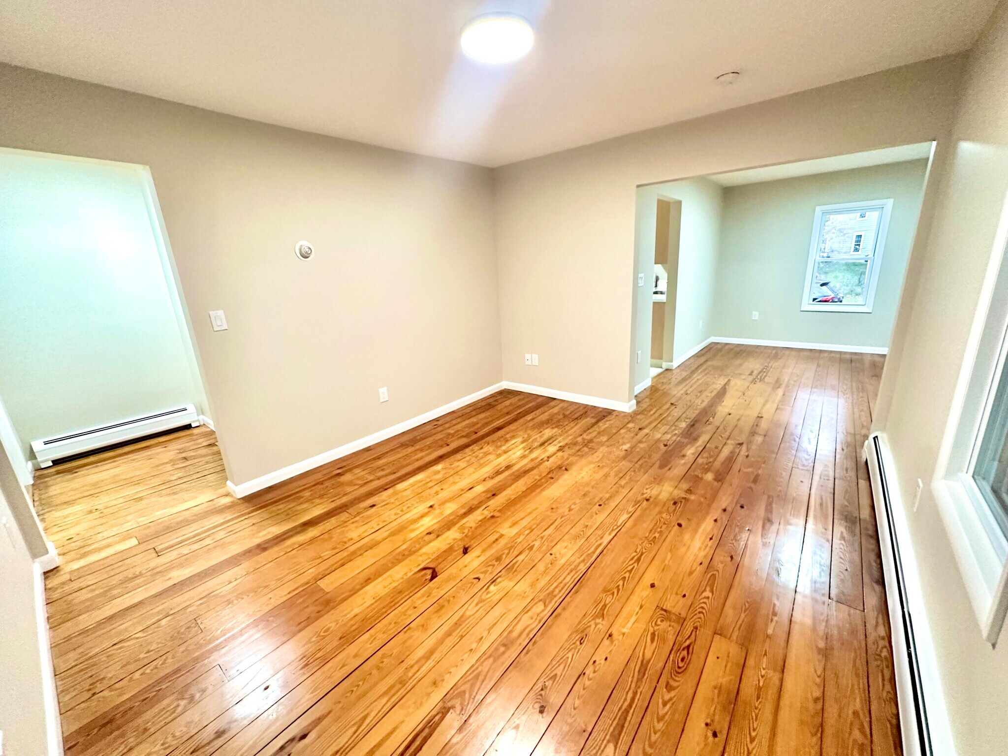 Building Photo - 6 Commercial Ave