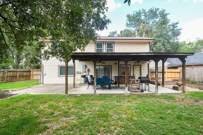 Building Photo - 5331 Windsong Trail