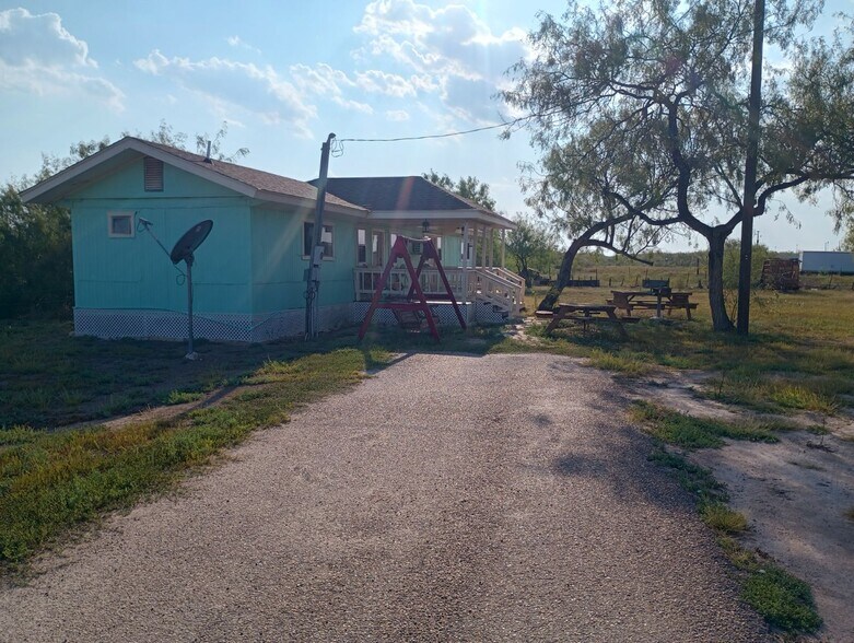 Primary Photo - 9503 N Seminary Rd
