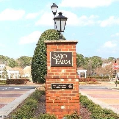 Building Photo - 5616 Memorial Dr